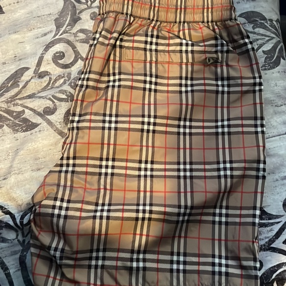 Large sized Burberry England swim shorts. Brand new never worn. - Picture 3 of 3